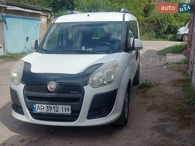 Fiat Doblo 2011