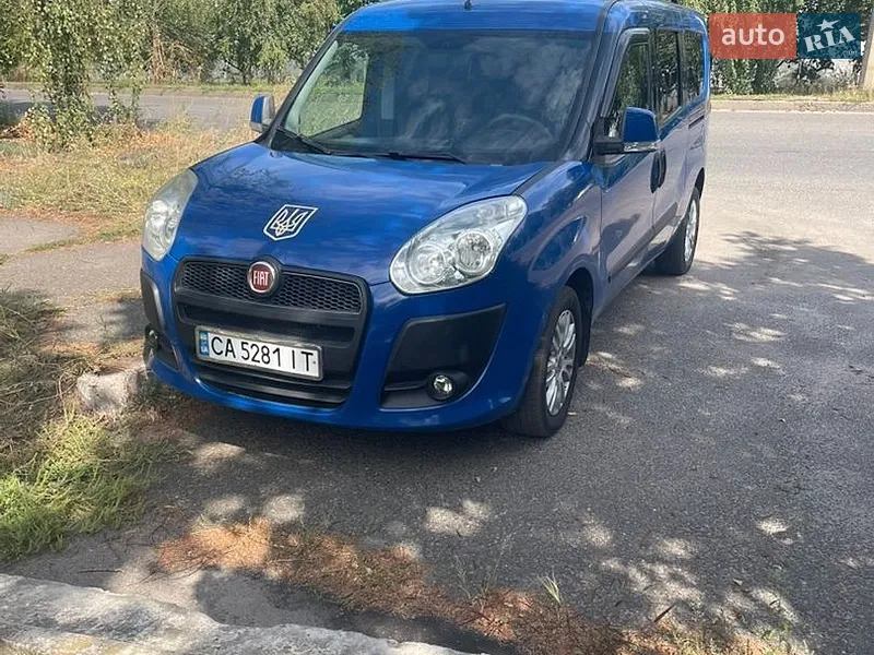 Fiat Doblo 2012