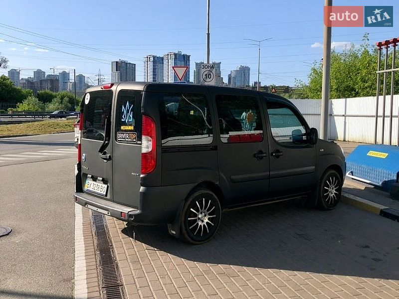 Мінівен Fiat Doblo 2007 в Києві