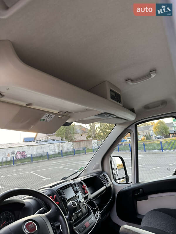 Вантажний фургон Fiat Ducato 2017 в Нововолинську