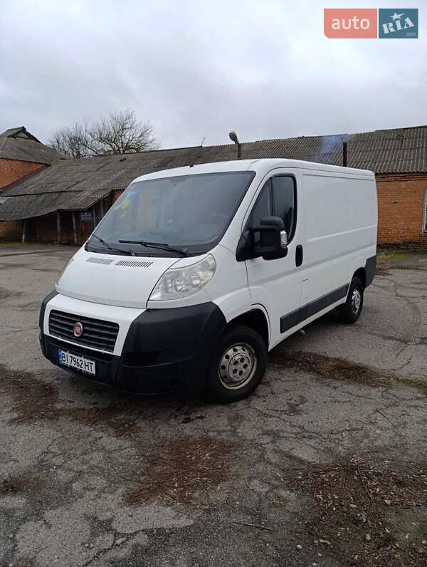 Грузовой фургон Fiat Ducato 2007 в Лохвице