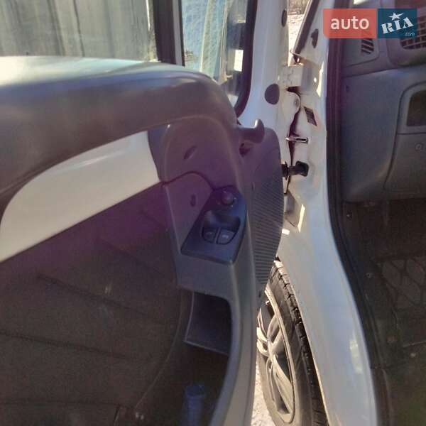 Грузопассажирский фургон Fiat Ducato 2003 в Ровно фото 22 Грузопассажирский фургон Fiat Ducato 2003 в Ровно