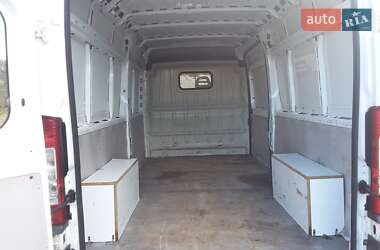 Грузовой фургон Fiat Ducato 2012 в 