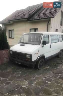 Мікроавтобус Fiat Ducato 1992 в Надвірній