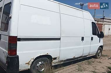 Грузовой фургон Fiat Ducato 2000 в 