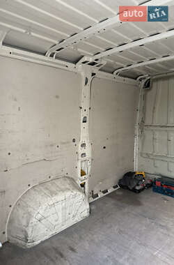 Грузовой фургон Fiat Ducato 2011 в 