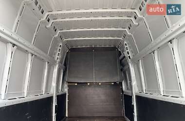 Грузовой фургон Fiat Ducato 2022 в 