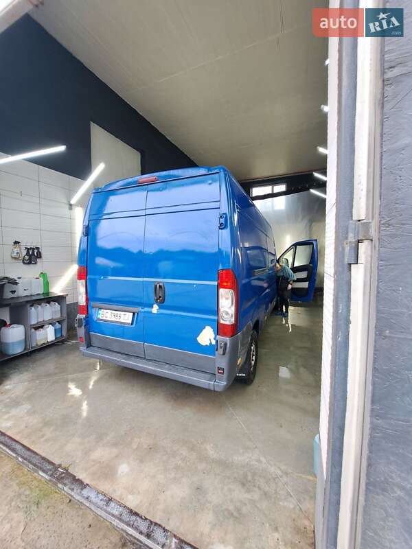 Грузовой фургон Fiat Ducato 2012 в Новояворовске