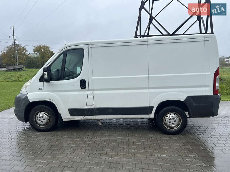 Вантажний фургон Fiat Ducato 2007 в Львові
