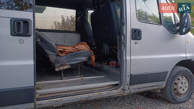 Микроавтобус Fiat Ducato 2006 в Черновцах