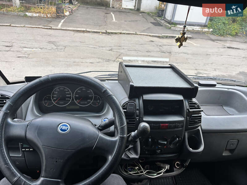 Вантажопасажирський фургон Fiat Ducato 2003 в Києві