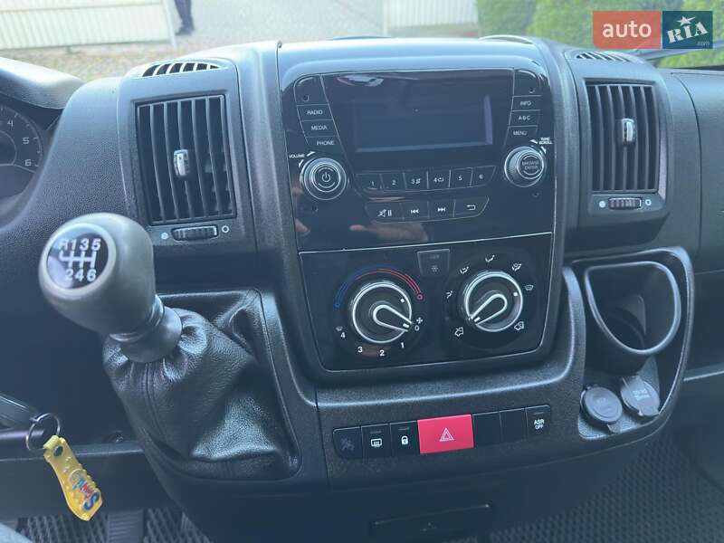 Вантажопасажирський фургон Fiat Ducato 2016 в Ужгороді