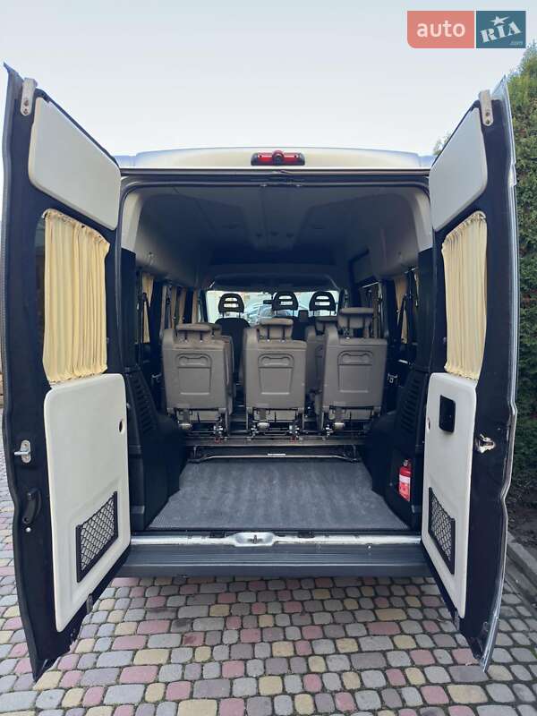 Вантажопасажирський фургон Fiat Ducato 2016 в Ужгороді