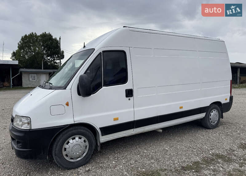 Грузовой фургон Fiat Ducato 2003 в Копычинце