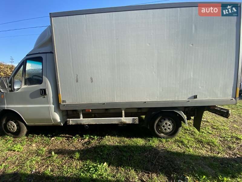 Вантажний фургон Fiat Ducato 2006 в Києві