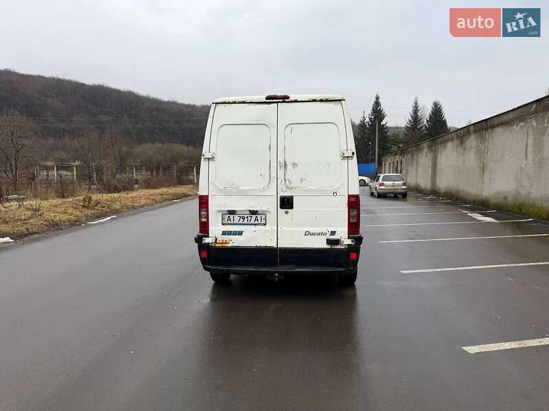 Вантажний фургон Fiat Ducato 2002 в Перечині