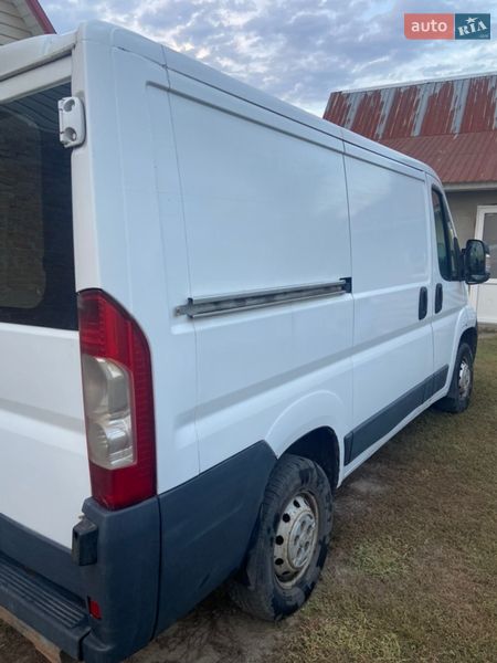 Вантажний фургон Fiat Ducato 2006 в Краснограді