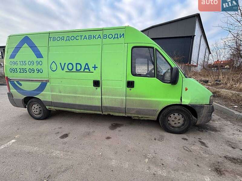 Вантажний фургон Fiat Ducato 2005 в Львові