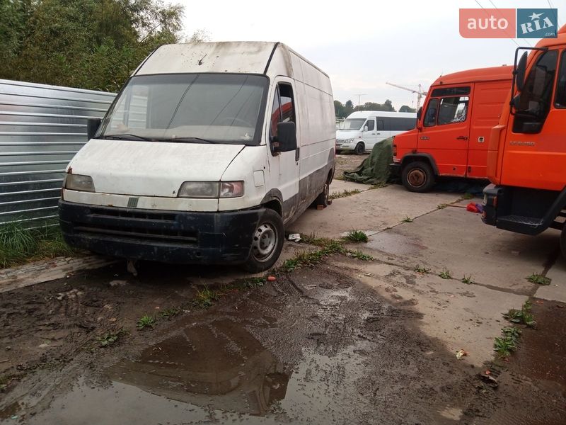 Грузовой фургон Fiat Ducato 1996 в Львове
