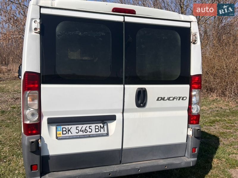 Грузопассажирский фургон Fiat Ducato 2010 в Ровно фото 5 Грузопассажирский фургон Fiat Ducato 2010 в Ровно
