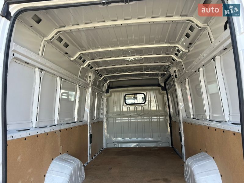 Вантажний фургон Fiat Ducato 2022 в Хусті