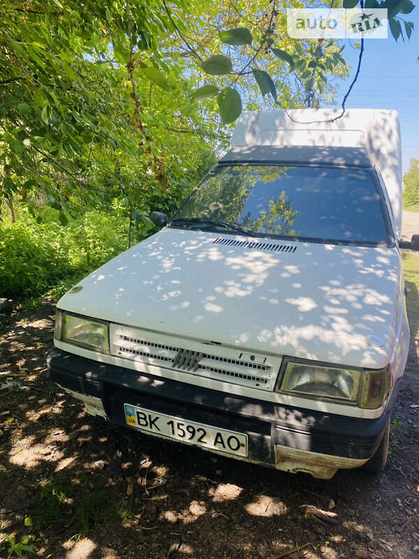 Пикап Fiat Fiorino 1989 в Остроге