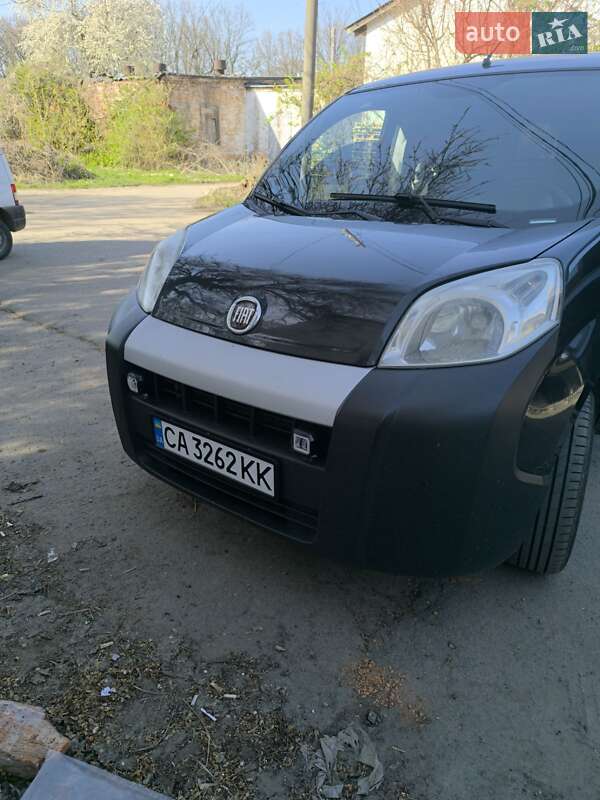 Вантажний фургон Fiat Fiorino 2011 в Умані