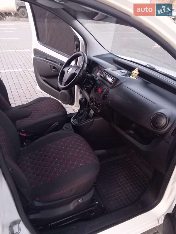 Вантажний фургон Fiat Fiorino 2014 в Ромнах фото 21 Вантажний фургон Fiat Fiorino 2014 в Ромнах
