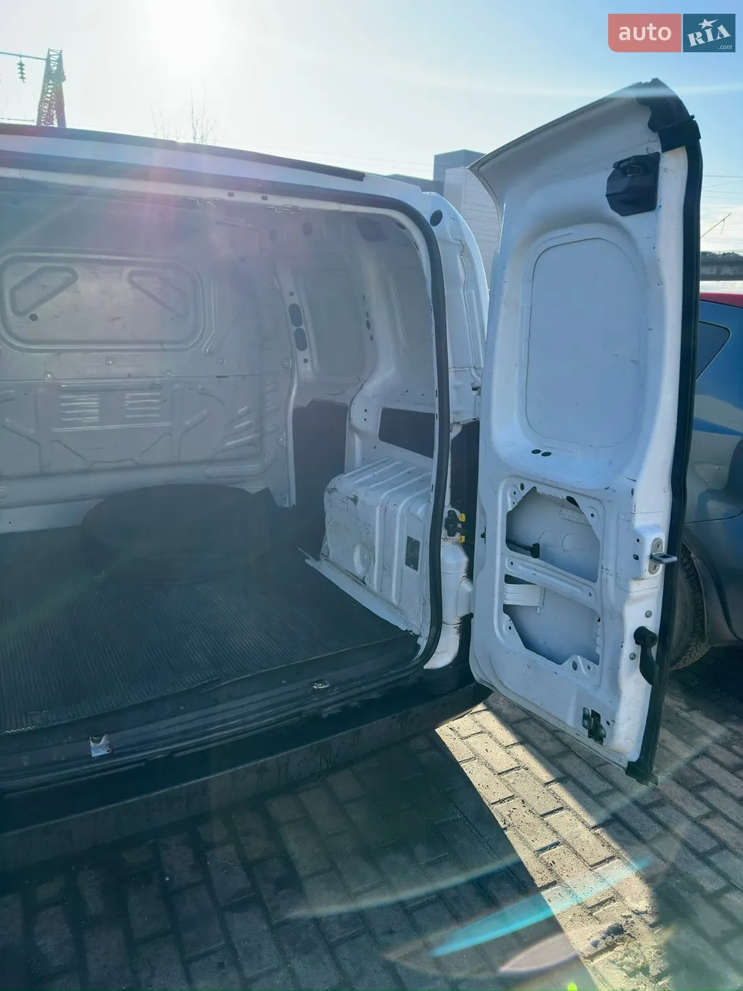 Fiat Fiorino 2018 VIN ZFA22500006K98904 фото оголошення 3 з 15