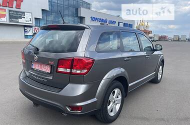 Внедорожник / Кроссовер Fiat Freemont 2011 в 