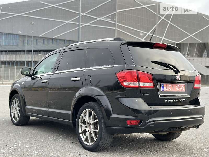 Внедорожник / Кроссовер Fiat Freemont 2012 в Львове