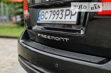 Позашляховик / Кросовер Fiat Freemont 2011 в Львові