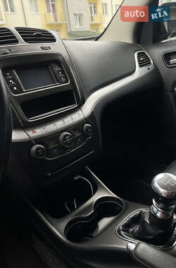 Позашляховик / Кросовер Fiat Freemont 2011 в Львові