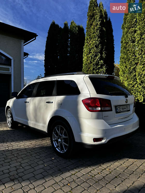Внедорожник / Кроссовер Fiat Freemont 2014 в Черновцах