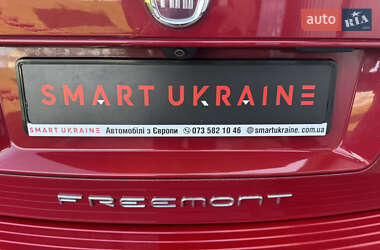 Внедорожник / Кроссовер Fiat Freemont 2012 в 