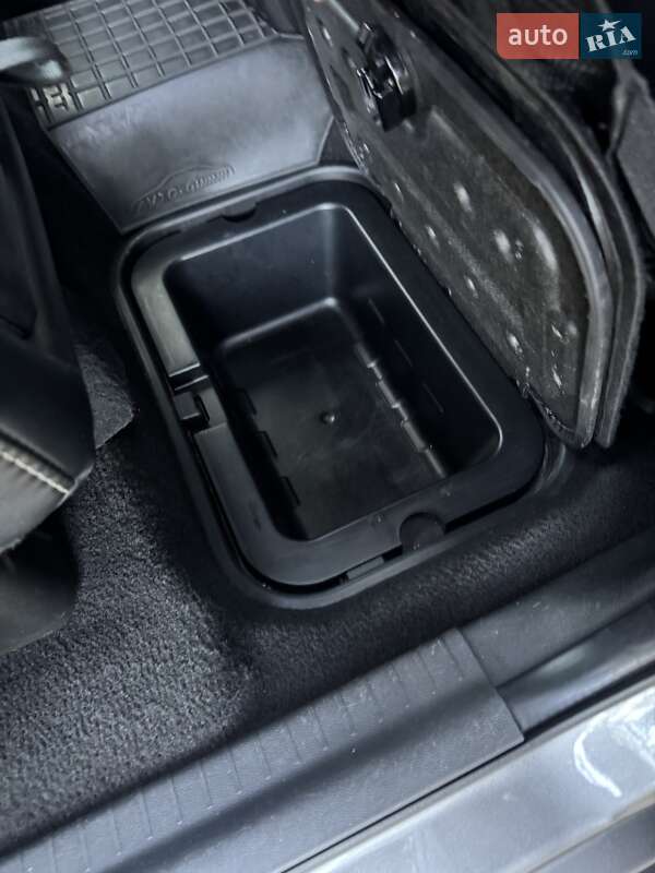 Внедорожник / Кроссовер Fiat Freemont 2013 в Чернигове фото 15 Внедорожник / Кроссовер Fiat Freemont 2013 в Чернигове