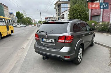 Позашляховик / Кросовер Fiat Freemont 2012 в 