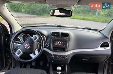 Внедорожник / Кроссовер Fiat Freemont 2011 в 