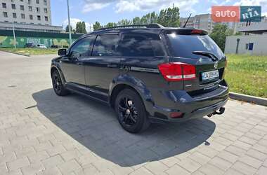 Внедорожник / Кроссовер Fiat Freemont 2014 в 