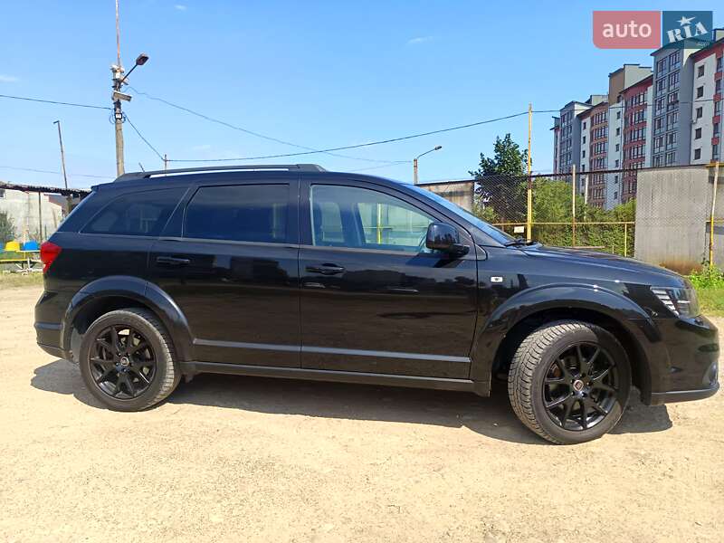Позашляховик / Кросовер Fiat Freemont 2015 в Івано-Франківську