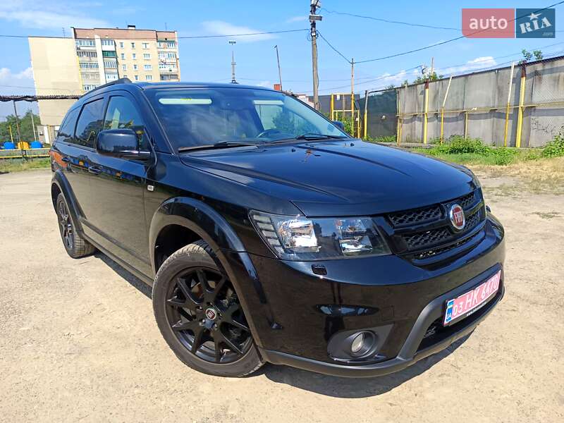 Внедорожник / Кроссовер Fiat Freemont 2015 в 