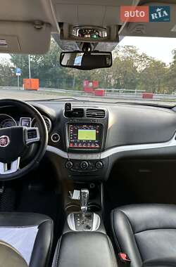 Внедорожник / Кроссовер Fiat Freemont 2013 в 