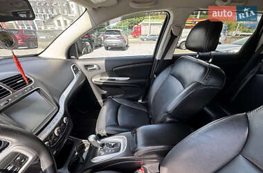 Внедорожник / Кроссовер Fiat Freemont 2012 в 