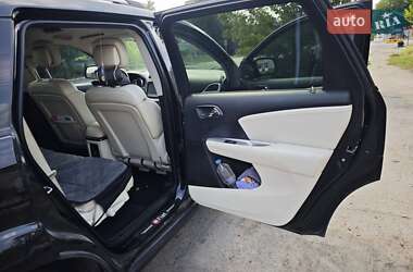 Внедорожник / Кроссовер Fiat Freemont 2012 в 