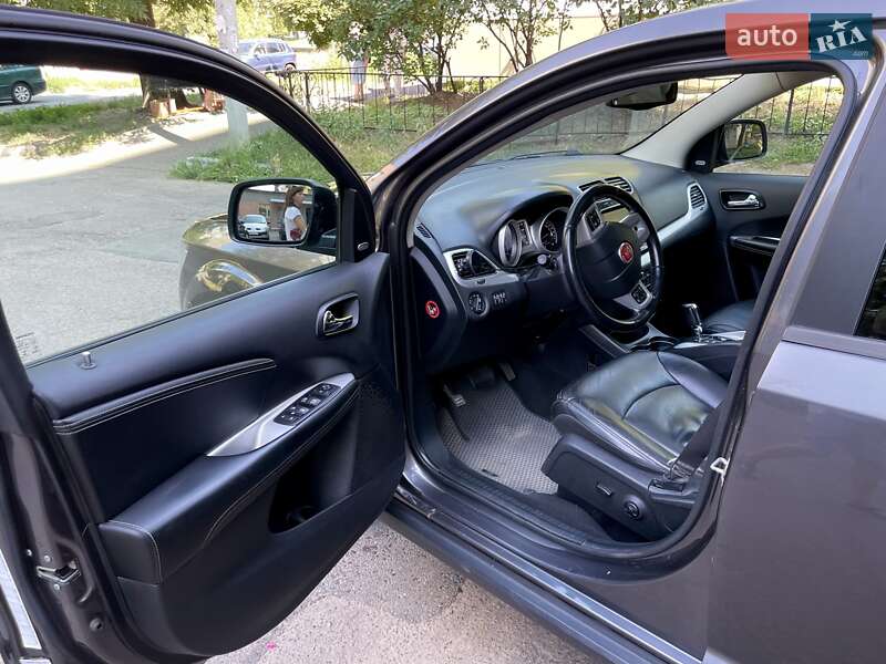 Позашляховик / Кросовер Fiat Freemont 2014 в Черкасах фото 17 Позашляховик / Кросовер Fiat Freemont 2014 в Черкасах