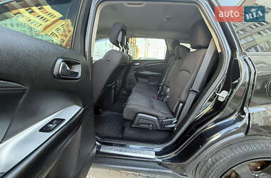 Внедорожник / Кроссовер Fiat Freemont 2012 в 
