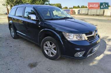 Внедорожник / Кроссовер Fiat Freemont 2013 в 