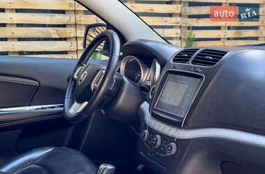 Внедорожник / Кроссовер Fiat Freemont 2015 в 