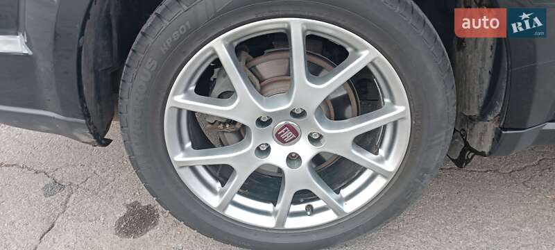 Внедорожник / Кроссовер Fiat Freemont 2012 в Нововолынске