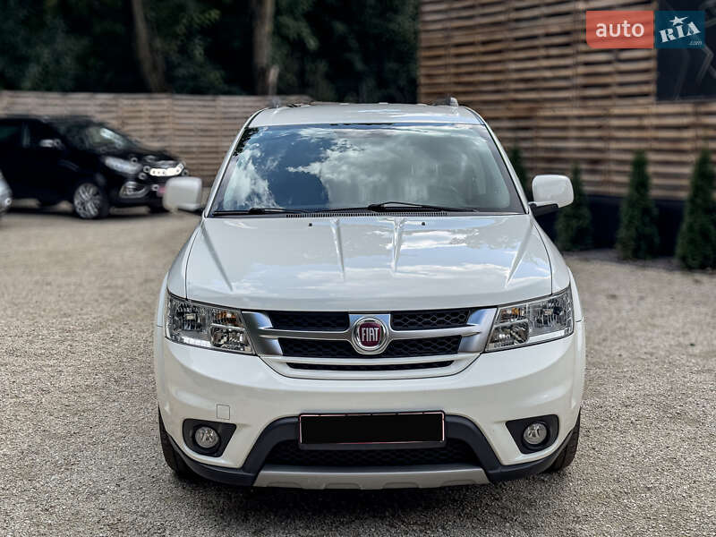 Позашляховик / Кросовер Fiat Freemont 2015 в Бродах